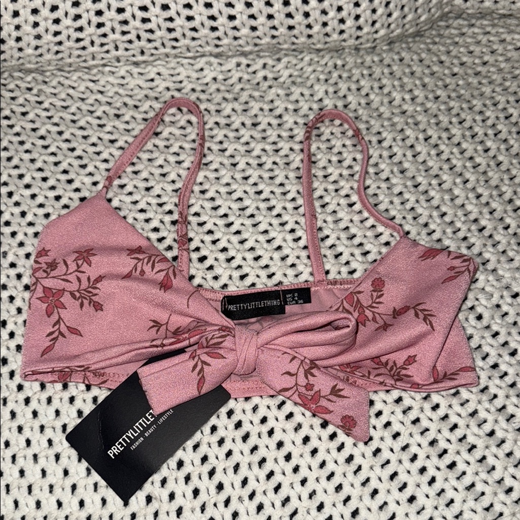 Nwt Prettylittlething Floral Tie Bralette